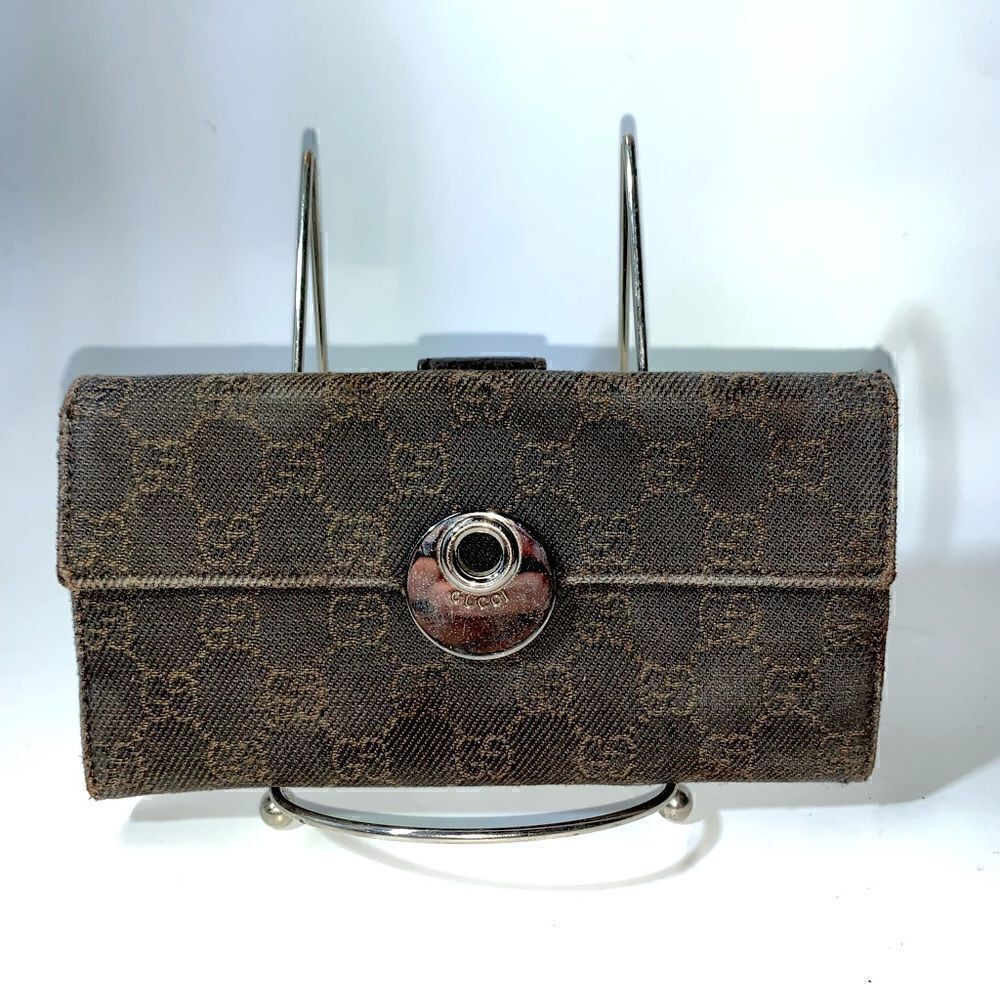 Authentic GUCCI GG Logo Long Wallet. brown